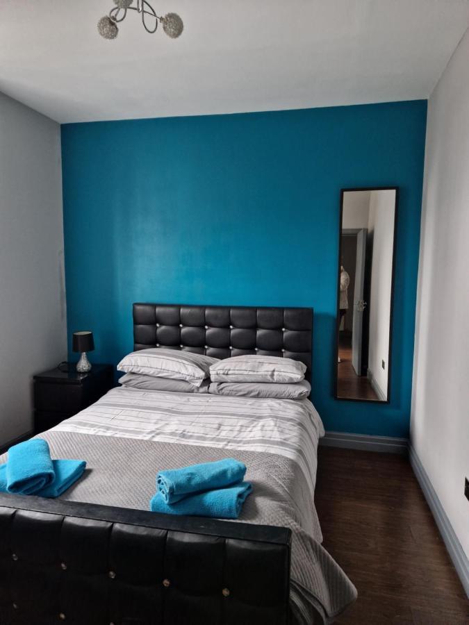 Lewis Apartment 1 Northern Quarter Sleeps Upto 4 Manchester Exterior photo